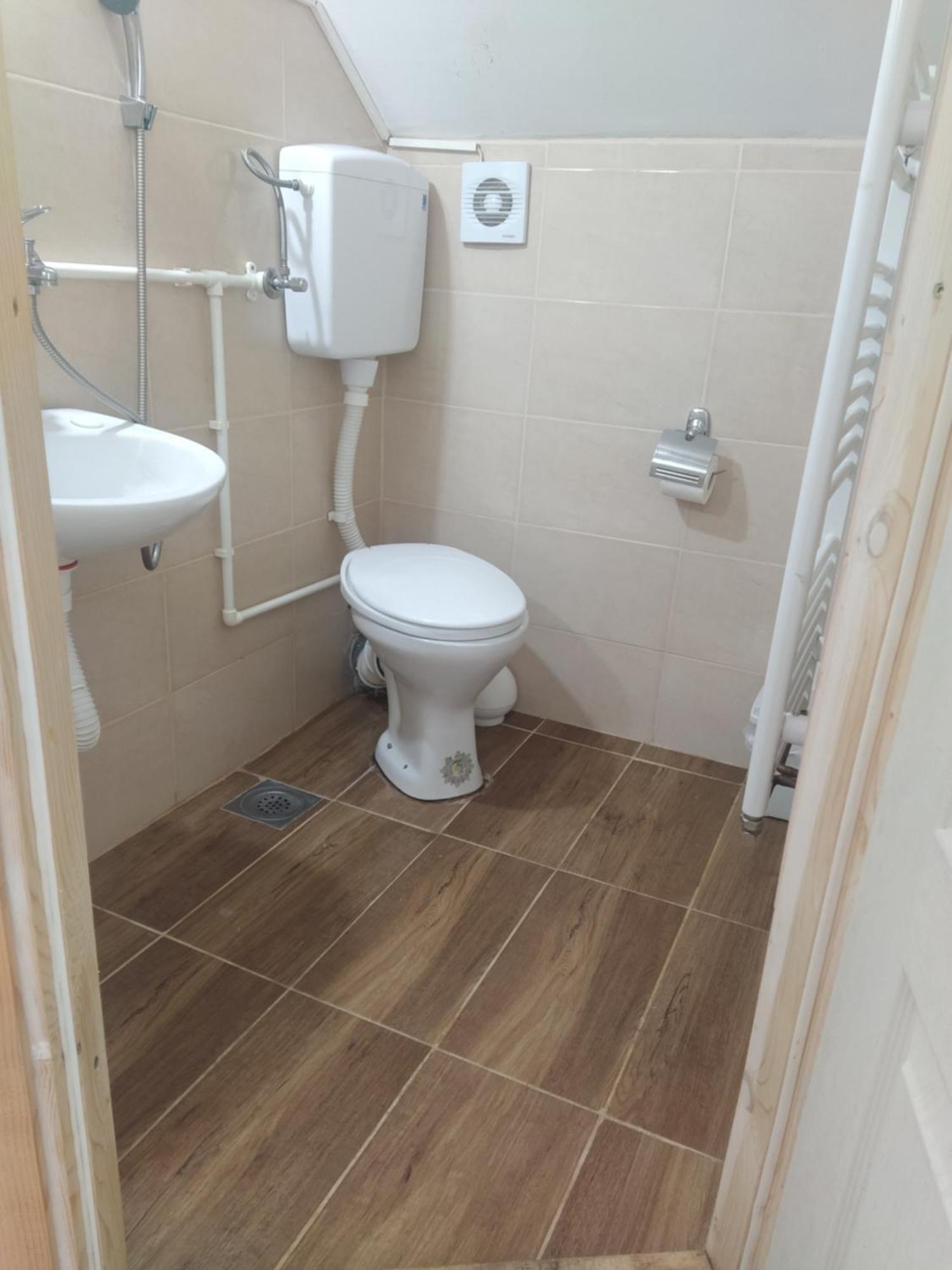 Bed and Breakfast Domacinstvo Kod Gere Crni Vrh Pokój zdjęcie