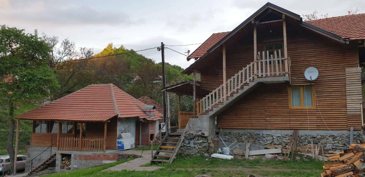 Bed and Breakfast Domacinstvo Kod Gere Crni Vrh Zewnętrze zdjęcie