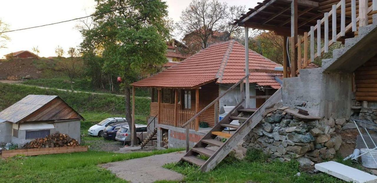 Bed and Breakfast Domacinstvo Kod Gere Crni Vrh Zewnętrze zdjęcie